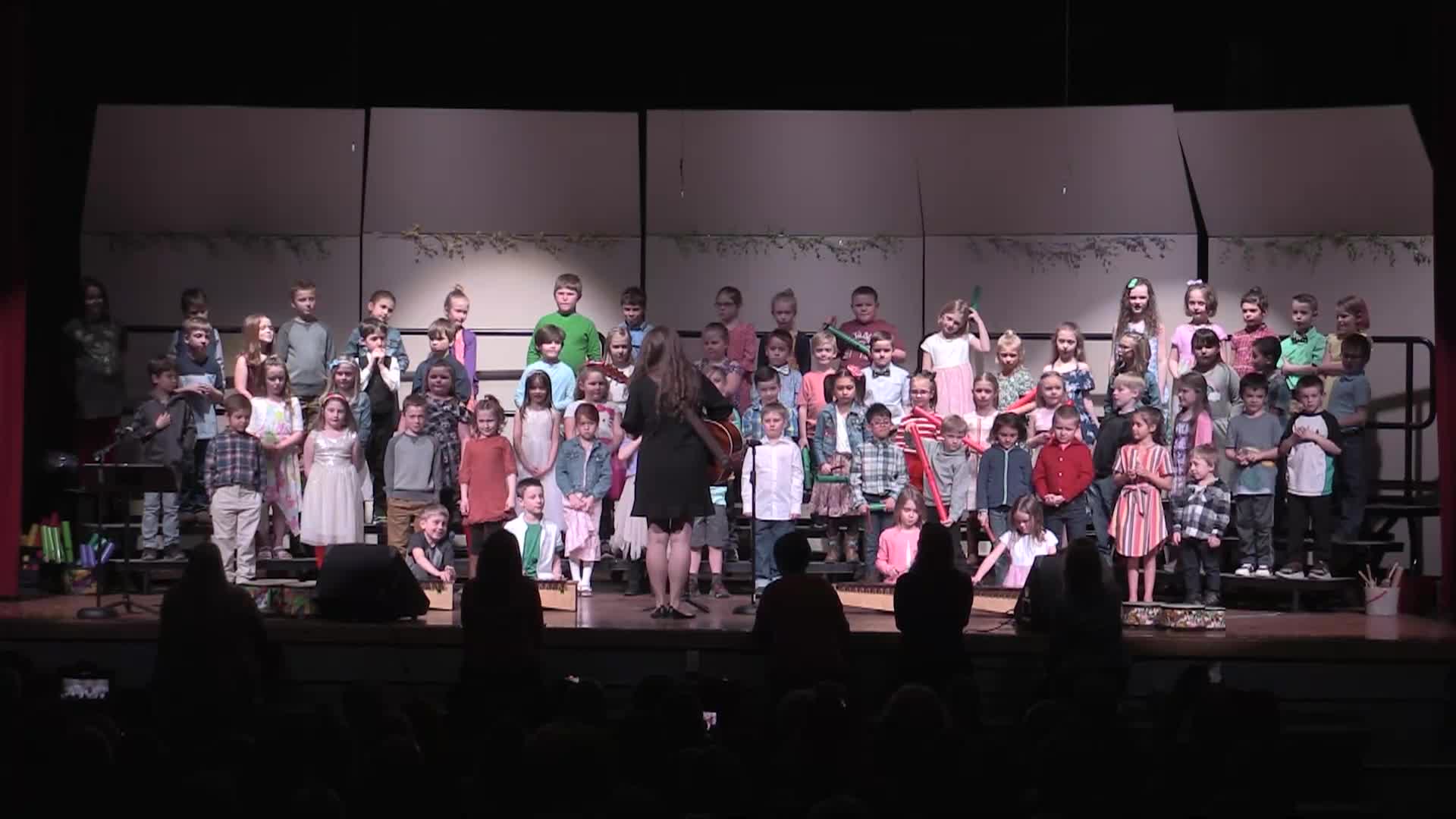 Thumbnail image for Tainter 1st and 3rd Graders - Spring Concert